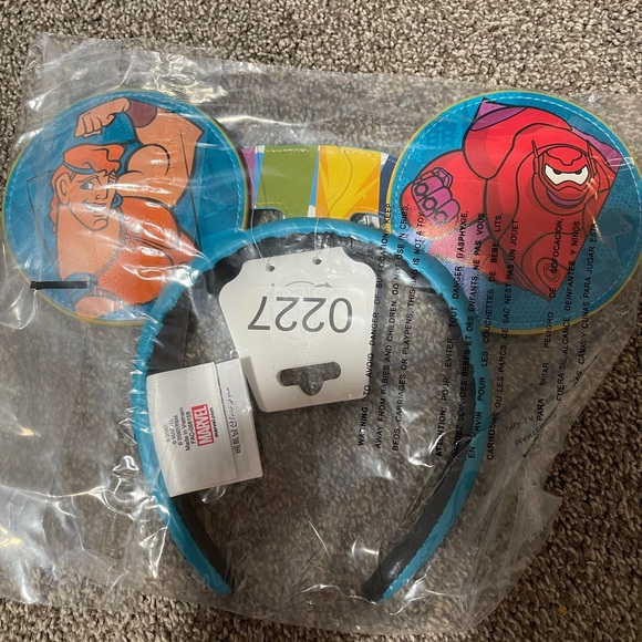 RunDisney 2025 Springtime surprise Mickey ears headband - Picture 2 of 2